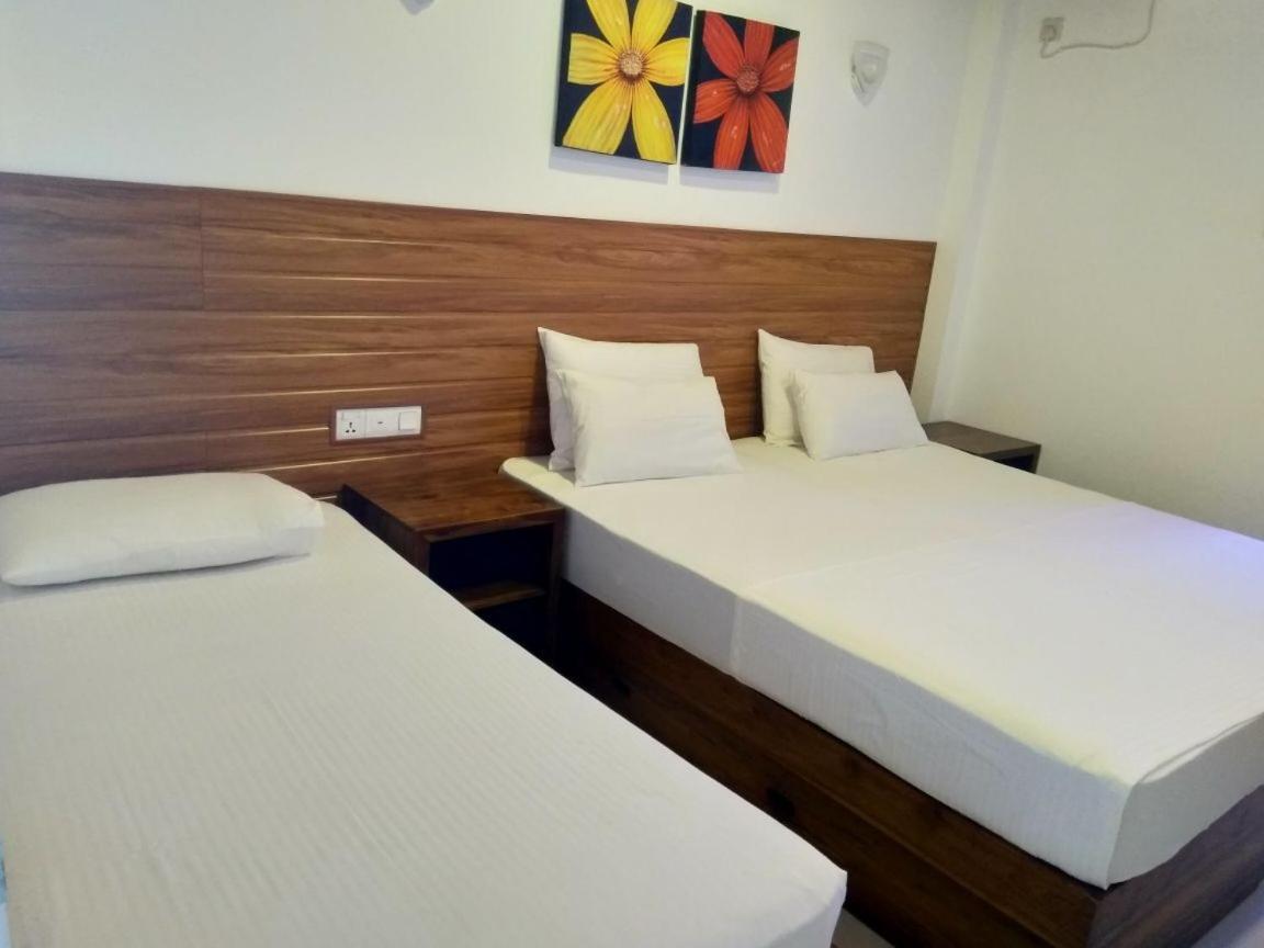 Grand Orchid Residence Κάντι Εξωτερικό φωτογραφία