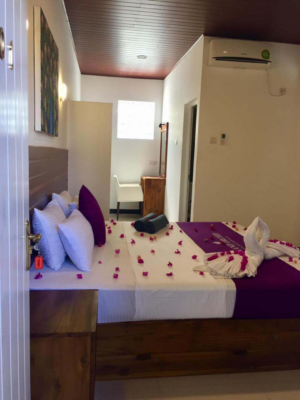 Grand Orchid Residence Κάντι Εξωτερικό φωτογραφία