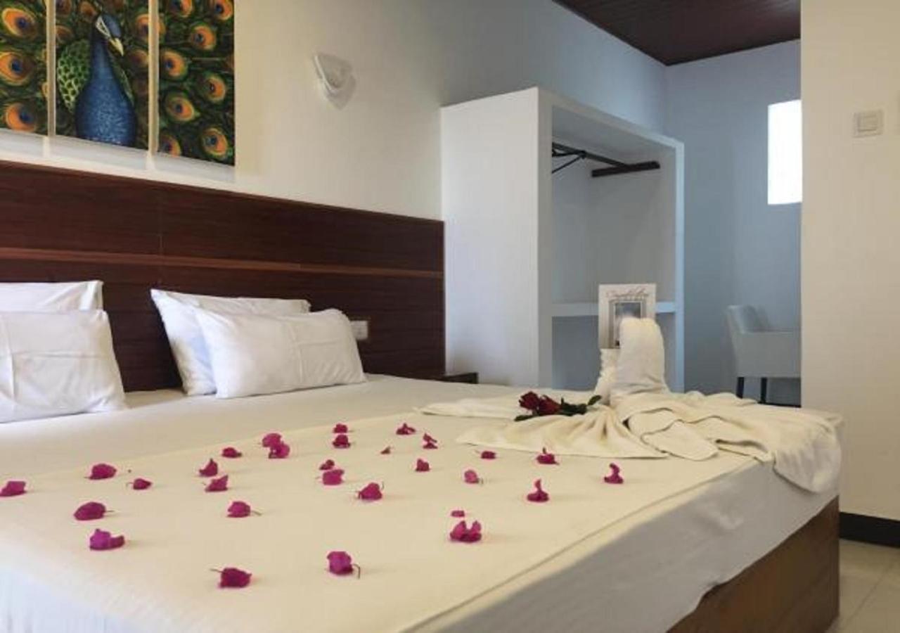 Grand Orchid Residence Κάντι Εξωτερικό φωτογραφία